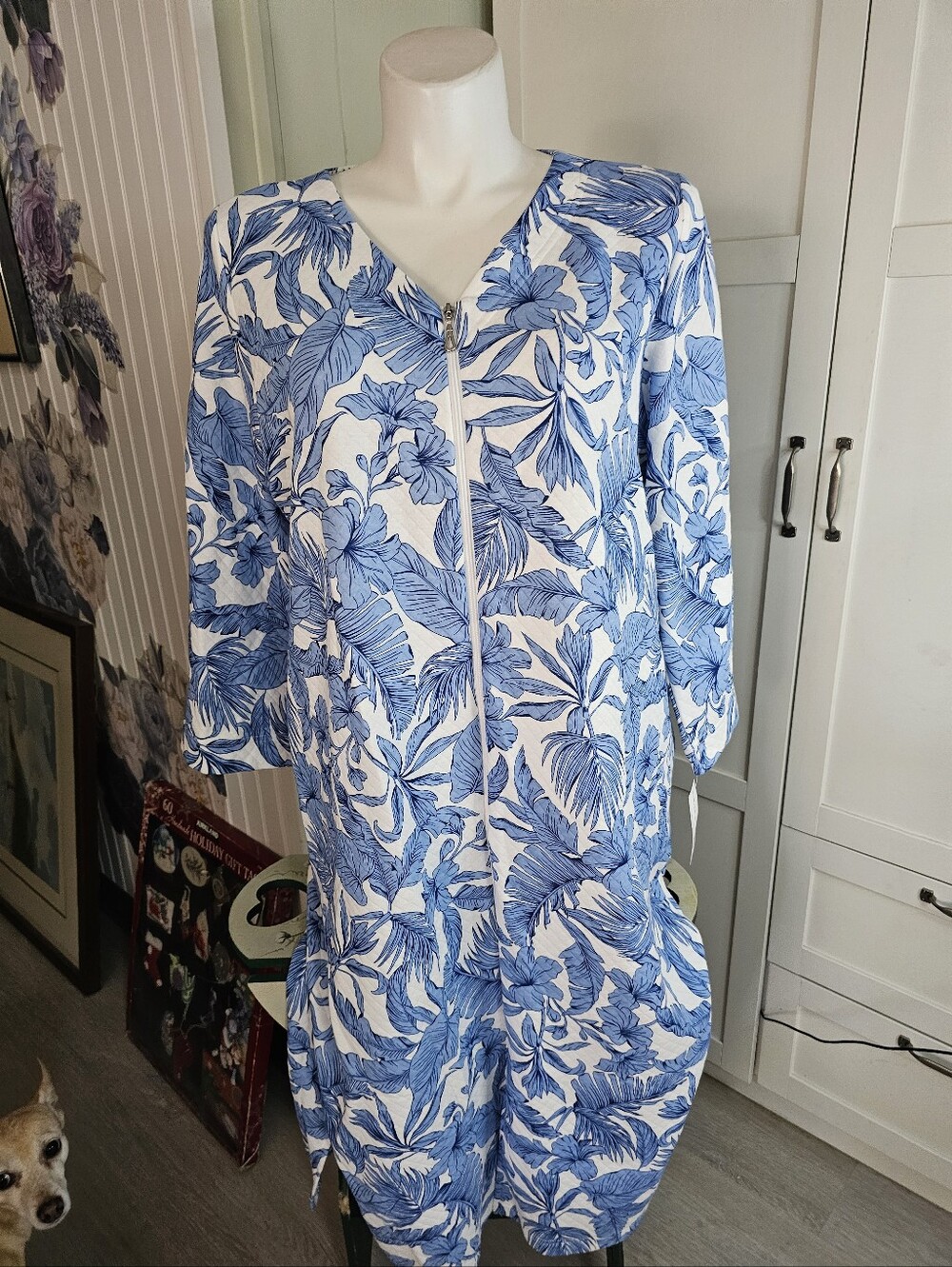 Miss Elaine Relax XL (12-18) Blue Tropical Floral Zip Front Robe Lounger NWT